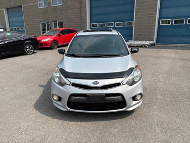 Kia Forte 5-Door 2016 - Thumbnail 2