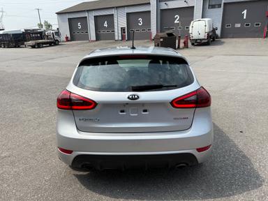 Kia Forte 5-Door 2016 - Thumbnail 6