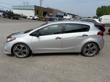 Kia Forte 5-Door 2016 - Thumbnail 8