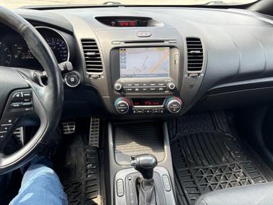 Kia Forte 5-Door 2016 - Thumbnail 14