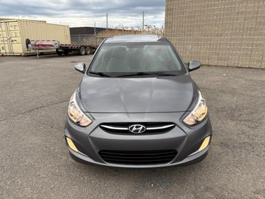 Hyundai Accent 2017 - Thumbnail 2