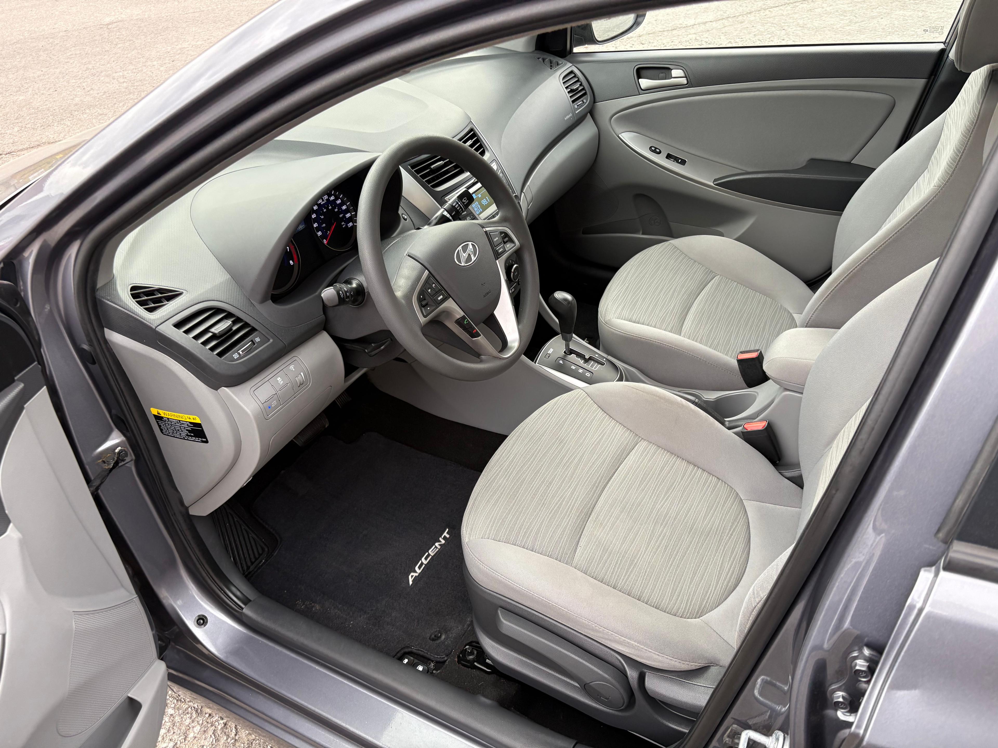 Hyundai Accent 2017 - Image 9