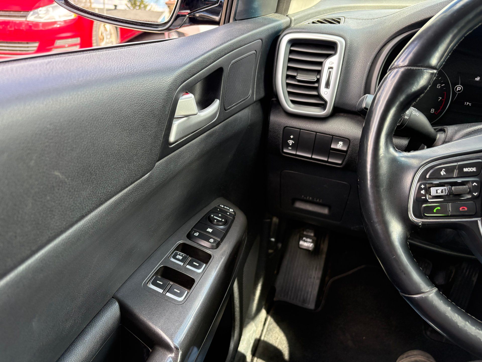 Kia Sportage 2018 - Image 15