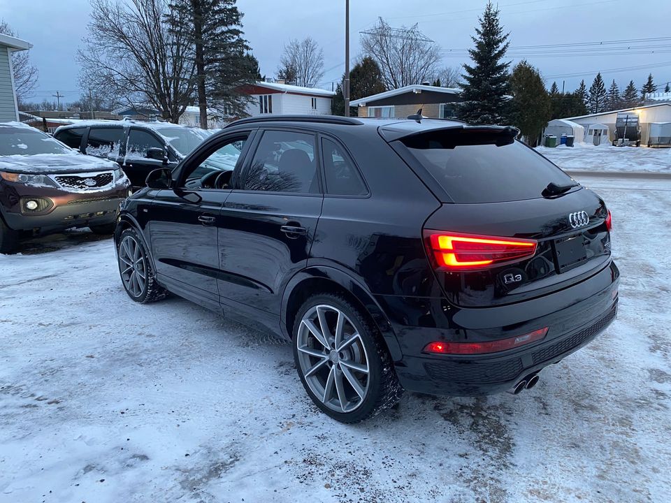 Audi Q3 2018 - Image 5
