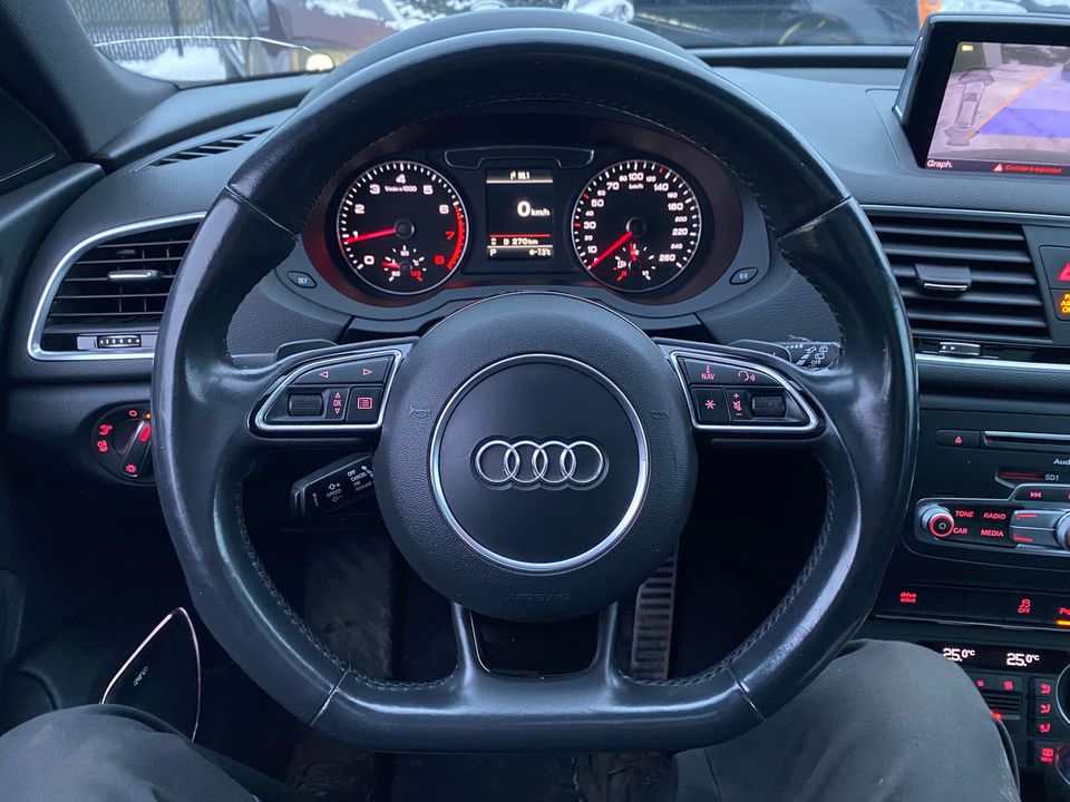 Audi Q3 2018 - Image 13