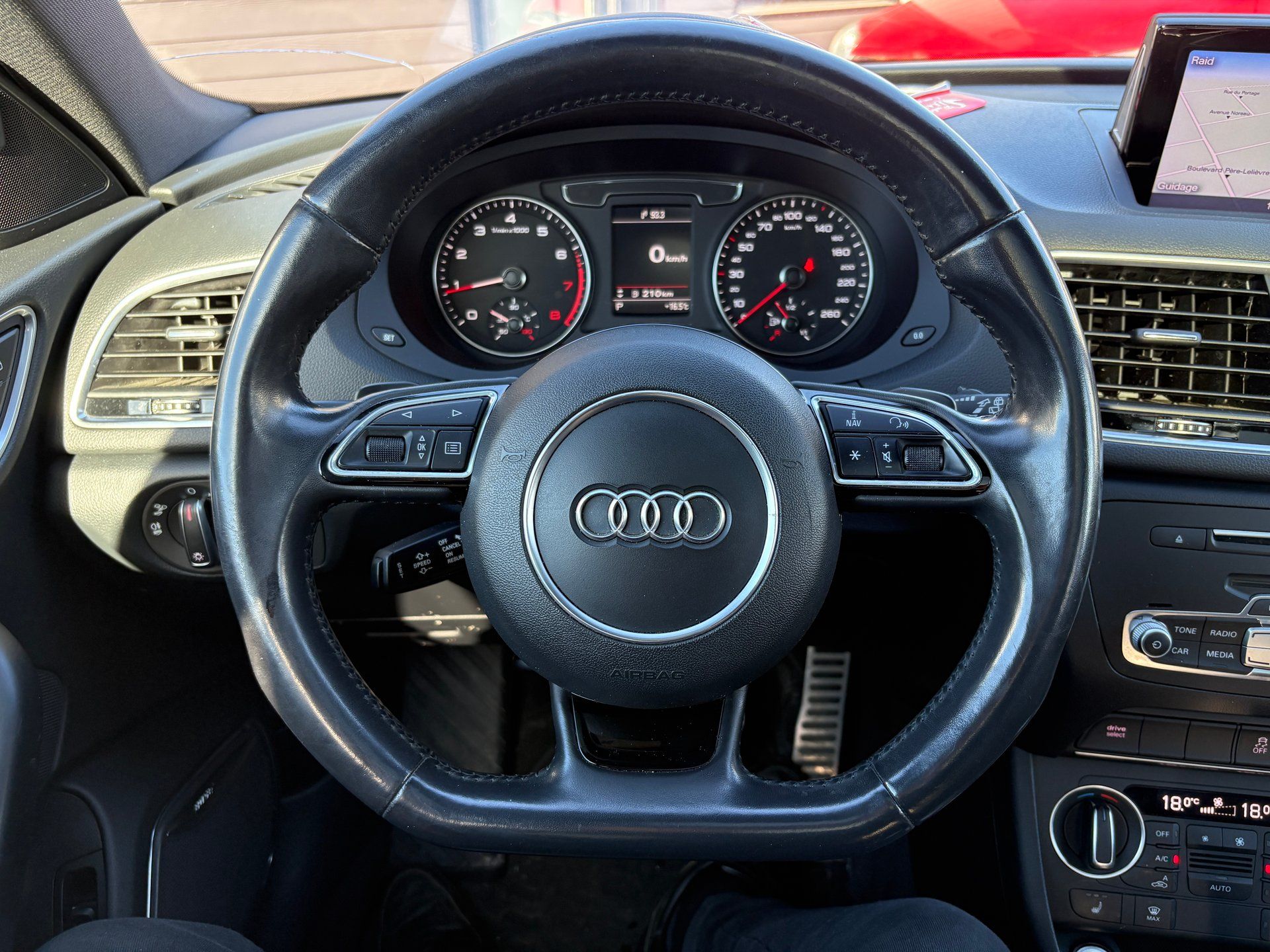 Audi Q3 2018 - Thumbnail 15
